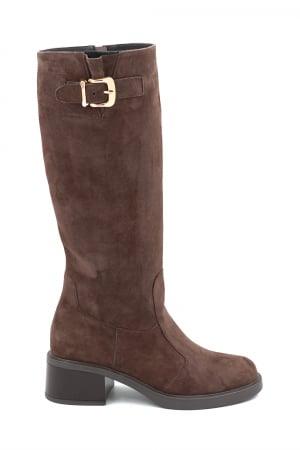 Lichidare stocuri - Cizme dama casual din piele naturala intoarsa maro cu varf rotund si toc mic gros de 4 cm 70725-25