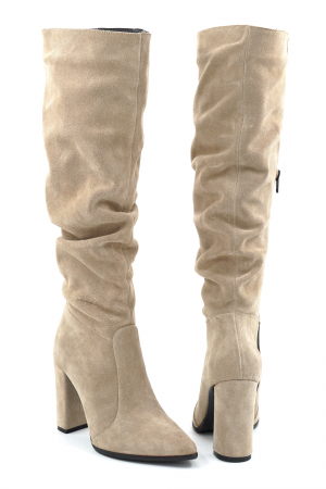 Cizme dama din piele naturala intoarsa bej cappucino cu varf ascutit si toc inalt imbracat de 9 cm 77221-7-25 [1]