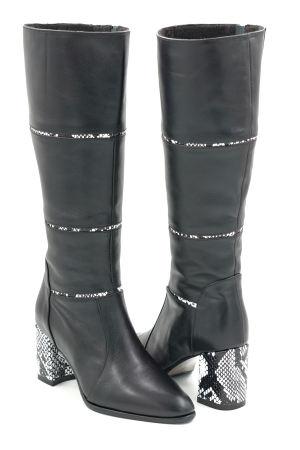 Cizme dama din piele naturala neagra si cu imprimeu sarpe cu varf ascutit si toc mic gros imbracat de 6 cm 12411-25 [3]