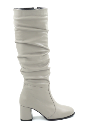 Lichidare stocuri - Cizme dama din piele naturala gri deschis cu varf rotund si toc mic gros imbracata de 6 cm 78321-9-25