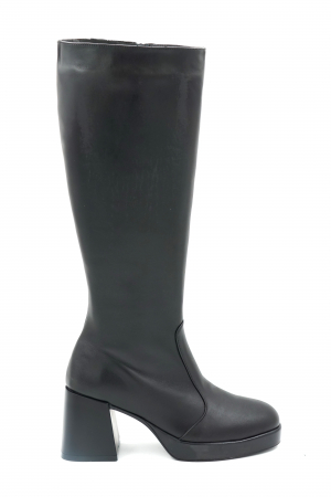 Lichidare stocuri - Cizme dama lungi casual din piele naturala neagra cu varf rotund, platforma 2 cm si toc mic gros 6 cm 70123-4-23