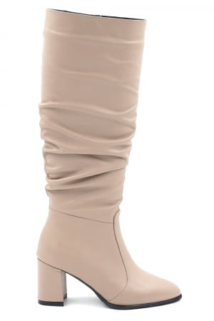 Cizme dama - Cizme dama lungi elegante fronsate din piele naturala bej inchis cu varf ascutit si toc mediu gros imbracat 7 cm 77221-10-24