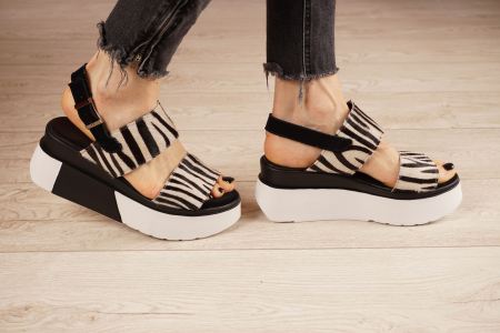 Sandale din piele naturala cu imprimeu zebra MSSD2520-21 [2]