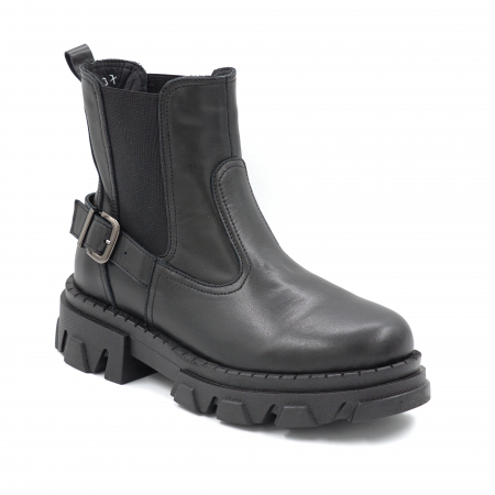 Ghete dama casual din piele naturala neagra cu accesorii metalice, varf rotund si talpa 3 cm  70724-24 [1]