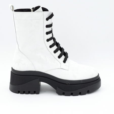 Ghete casual & bocanci dama - Ghete dama casual din piele naturala alba cu varf rotund si toc mic gros 5 cm  75321-23