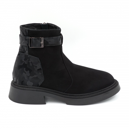 Ghete casual & bocanci dama - Ghete dama casual din piele naturala intoarsa neagra si cu imprimeu negru militar 3D cu varf rotund si talpa 3 cm 75420-23