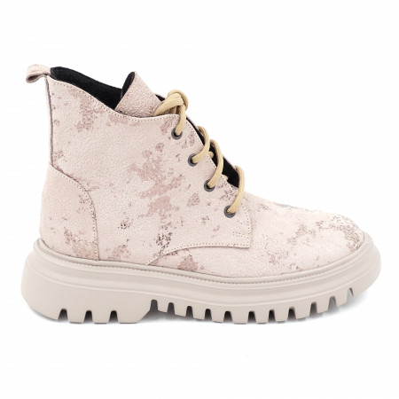 Ghete casual & bocanci dama - Ghete dama casual din piele naturala bej roze inchis cu imprimeu 3D cu varf rotund si talpa 3 cm 75720-23