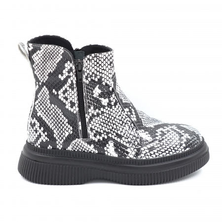 Ghete & bocanci dama - Ghete dama casual din piele naturala cu imprimeu alb cu negru cu varf rotund si talpa 3 cm 78121-1-24