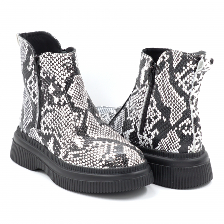Ghete dama casual din piele naturala cu imprimeu alb cu negru cu varf rotund si talpa 3 cm 78121-1-24 [3]
