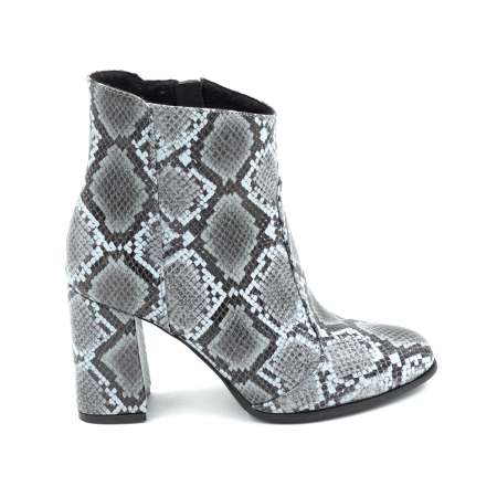 Ghete & bocanci dama - Ghete dama din piele naturala cu imprimeu sarpe cu varf rotund si toc mediu gros imbracat de 8 cm 78918-4-25
