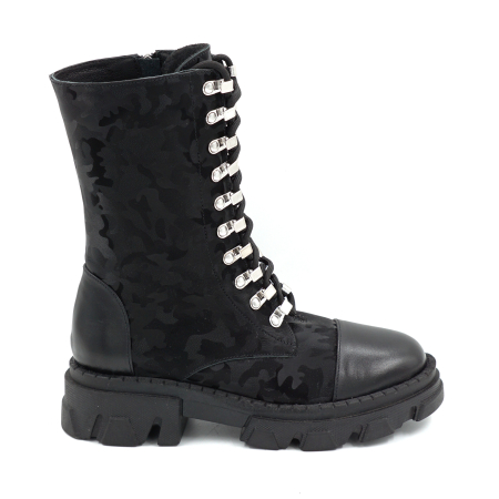 Cizme dama - Cizme dama din piele naturala neagra si cu imprimeu negru militar cu varf rotund si talpa de 3 cm 74920-1-25