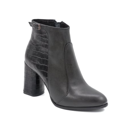 Ghete dama din piele naturala neagra cu varf ascutit si toc mediu gros imbracat de 8 cm 77219-24 [1]