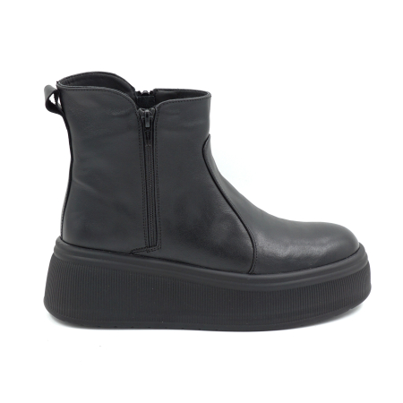 Dama - Ghete dama din piele naturala neagra  cu varf rotund si talpa de 5 cm 78121-2-25