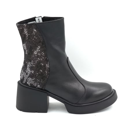 Dama - Ghete dama din piele naturala neagra si cu imprimeu 3D cu varf rotund si toc mic gros de 6 cm 73518-25