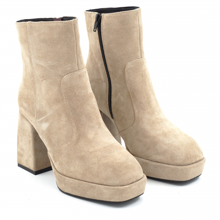 Ghete dama din piele naturala intoarsa bej cappucino cu platforma de 2 cm, cu varf patrat si toc de 9 cm 70224-1-25 [2]