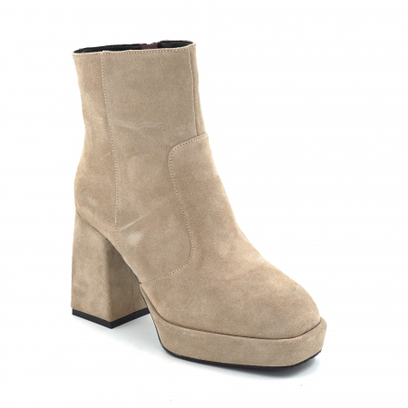 Ghete dama din piele naturala intoarsa bej cappucino cu platforma de 2 cm, cu varf patrat si toc de 9 cm 70224-1-25 [1]