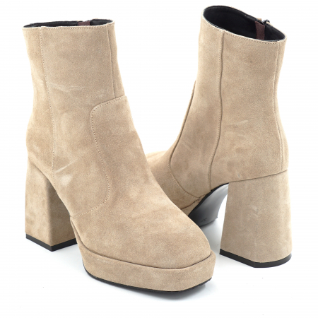 Ghete dama din piele naturala intoarsa bej cappucino cu platforma de 2 cm, cu varf patrat si toc de 9 cm 70224-1-25 [3]