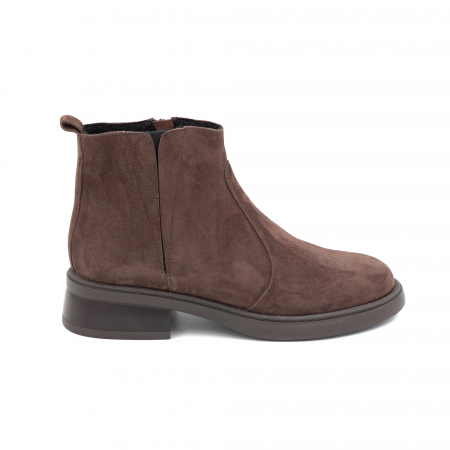 Lichidare stocuri - Ghete dama din piele naturala intoarsa maro inchis cu varf rotund si talpa de 3 cm 73017-1-25