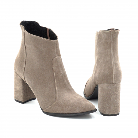 Ghete dama din piele naturala intoarsa grej cu varf ascutit stiletto si toc mediu gros imbracat de 8 cm 78918-3-25 [4]