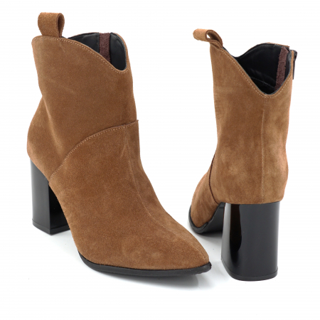 Ghete dama din piele naturala intoarsa maro  cu varf ascutit stiletto si toc mediu gros de 8 cm 70321-3-25 [4]