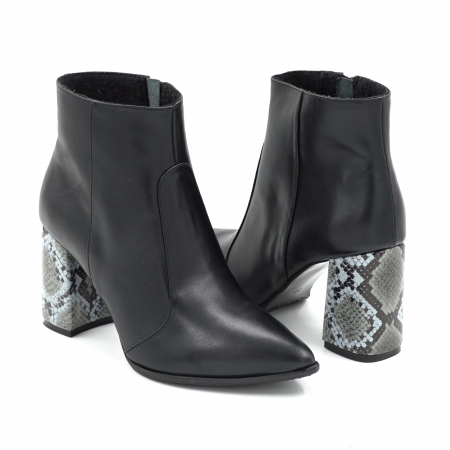 Ghete dama din piele naturala neagra cu varf ascutit stiletto si toc mediu gros imbracat de 8 cm 79419-1-25 [3]