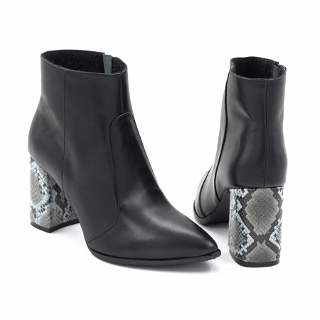 Ghete dama din piele naturala neagra cu varf ascutit stiletto si toc mediu gros imbracat de 8 cm 79419-1-25 [4]