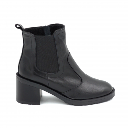 Ghete elegant & office dama - Ghete dama din piele naturala neagra cu varf rotund si toc de 6 cm 75319-25