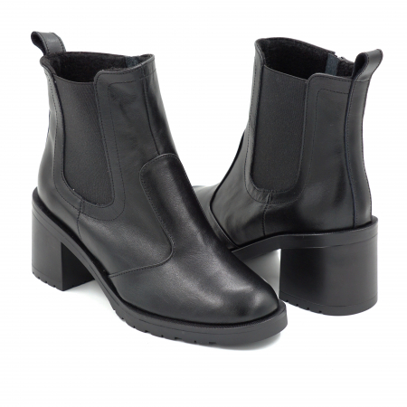 Ghete dama din piele naturala neagra cu varf rotund si toc de 6 cm 75319-25 [3]