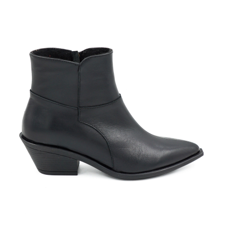 Ghete & bocanci dama - Ghete dama tip ciocate din piele naturala neagra cu varf ascutit si toc de 4 cm 71725-4-26