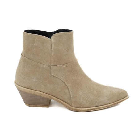 Ghete casual & bocanci dama - Ghete dama tip ciocate din piele naturala intoarsa bej cappucino cu varf ascutit si toc de 4 cm 71725-26