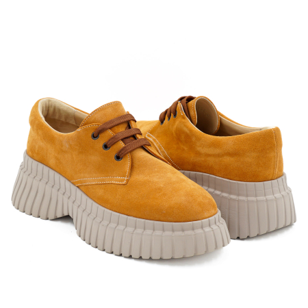 Pantofi dama casual din piele naturala intoarsa maro coniac cu varf rotund si talpa inalta 6 cm 55320-26 [3]