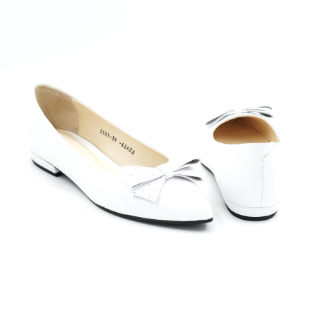 Pantofi dama tip balerini din piele naturala alba cu varf ascutit stiletto si toc mic gros imbracat de 1 cm 62420-2-25 [4]
