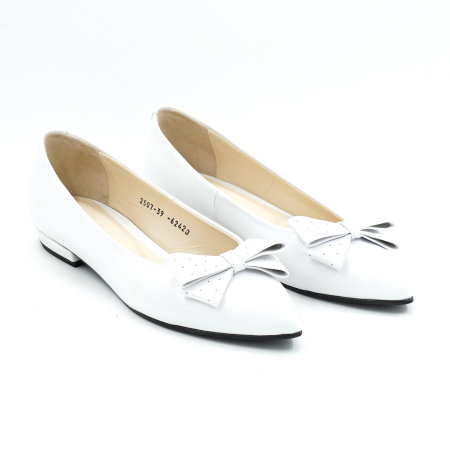 Pantofi dama tip balerini din piele naturala alba cu varf ascutit stiletto si toc mic gros imbracat de 1 cm 62420-2-25 [2]