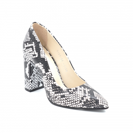 Pantofi dama din piele naturala cu imprimeu sarpe alb-negru cu varf ascutit stileto si toc inalt gros imbracat  9 cm 1159-4-24 [1]
