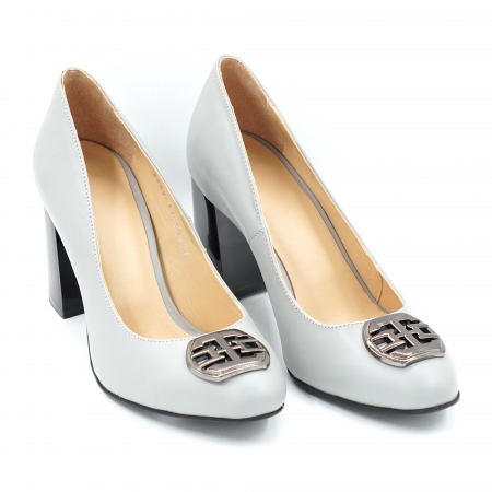 Pantofi dama din piele naturala gri cu varf rotund si toc mediu gros 8 cm 50324-1-24 [1]