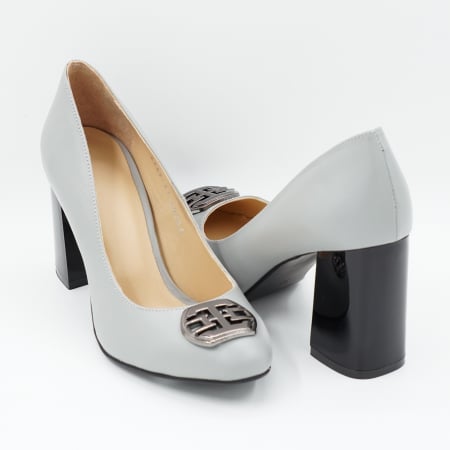 Pantofi dama - Pantofi dama din piele naturala gri cu varf rotund si toc mediu gros 8 cm 50324-1-24