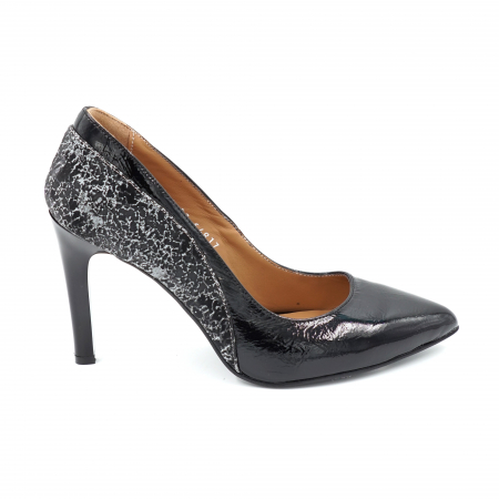 Pantofi dama - Pantofi dama din piele naturala lacuita neagra si cu imprimeu argintiu cu varf ascutit stileto si toc inalt subtire 9 cm 54817-24