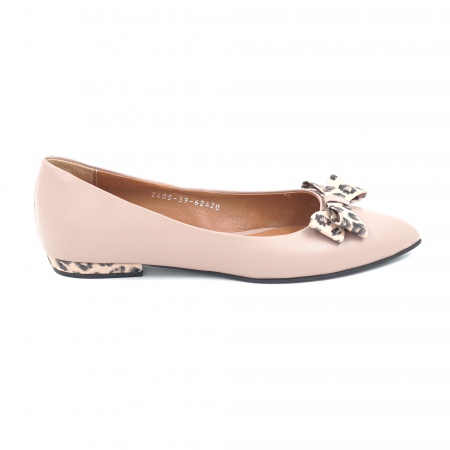 Pantofi elegant & office dama - Pantofi dama tip balerini din piele naturala nude roze si cu imprimeu animal print cu varf ascutit stielto si toc mic gros imbracat 1 cm 62420-2-24