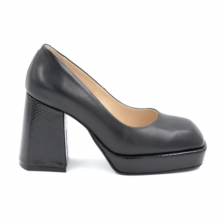 Pantofi elegant & office dama - Pantofi dama din piele naturala neagra simpla cu varf patrat, platforma 2 cm si toc inalt gros imbracat 9 cm 7101-2-24