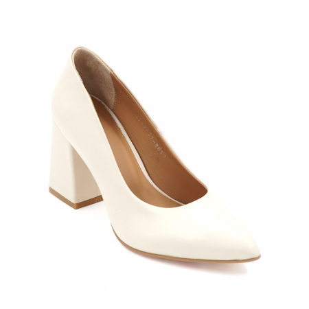 Pantofi dama din piele naturala nude bej cu varf ascutit stileto si toc mediu gros imbracat 8 cm 8057- 24 - Copie [1]