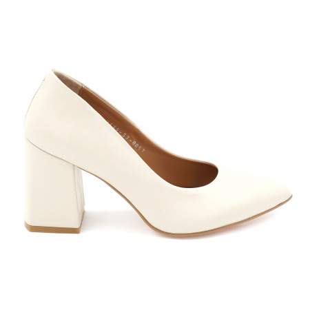 Pantofi dama - Pantofi dama din piele naturala nude bej cu varf ascutit stileto si toc mediu gros imbracat 8 cm 8057- 24
