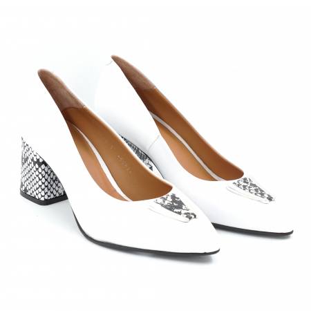 Pantofi dama din piele naturala alba si cu imprimeu sarpe alb cu negru cu varf ascutit stiletto si toc mic gros de 6 cm 50824-25 [1]