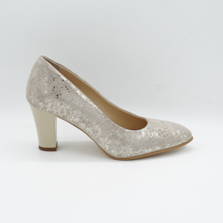 Pantofi dama - Pantofi dama din piele naturala aurie, cu varf ascutit si toc mediu gros de 7 cm 0449-15-26