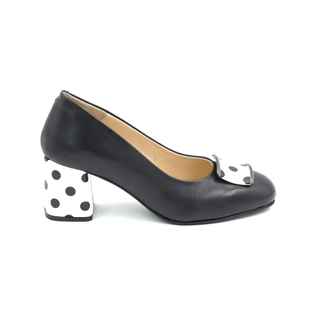Pantofi dama din piele naturala neagra cu varf rotund si toc mic gros imbracat de 6 cm 51424-26 [4]