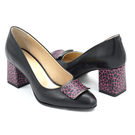 Pantofi dama din piele naturala neagra cu varf ascutit si toc mic gros imbracat de 6 cm 51424-1-26 [6]