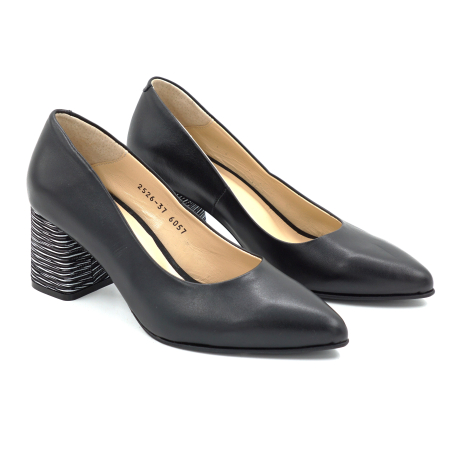 Pantofi dama din piele naturala neagra si cu imprimeu dungi cu varf ascutit stiletto si toc mic gros imbracat de 6 cm 6057-9-25 [2]