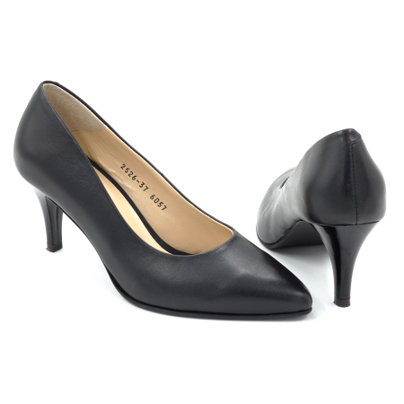 Pantofi dama din piele naturala neagra cu varf ascutit stiletto si toc mic subtire de 6 cm 6057-10-25 [4]