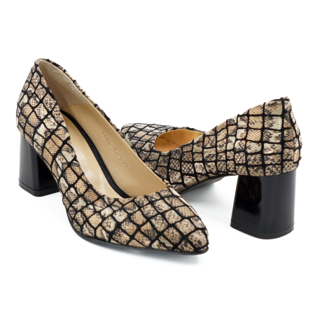 Pantofi dama din piele naturala neagra cu imprimeu animal print, cu varf ascutit stiletto si toc mic gros de 6 cm 6057-4-26 [3]