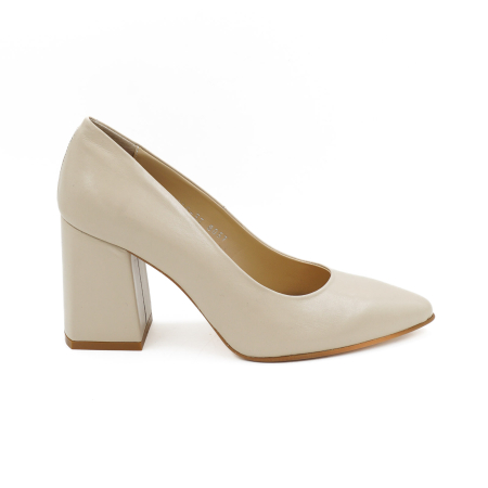 Pantofi dama - Pantofi dama din piele naturala bej, cu varf ascutit stiletto si toc mediu gros imbracat de 8 cm 8057-16-26