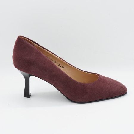 Pantofi dama - Pantofi dama din piele naturala intoarsa visinie, cu varf ascutit si toc mediu subtire de 7 cm 0449-10-26